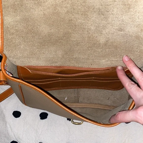 Dooney & Bourke Crossbody Bag - Picture 9 of 9